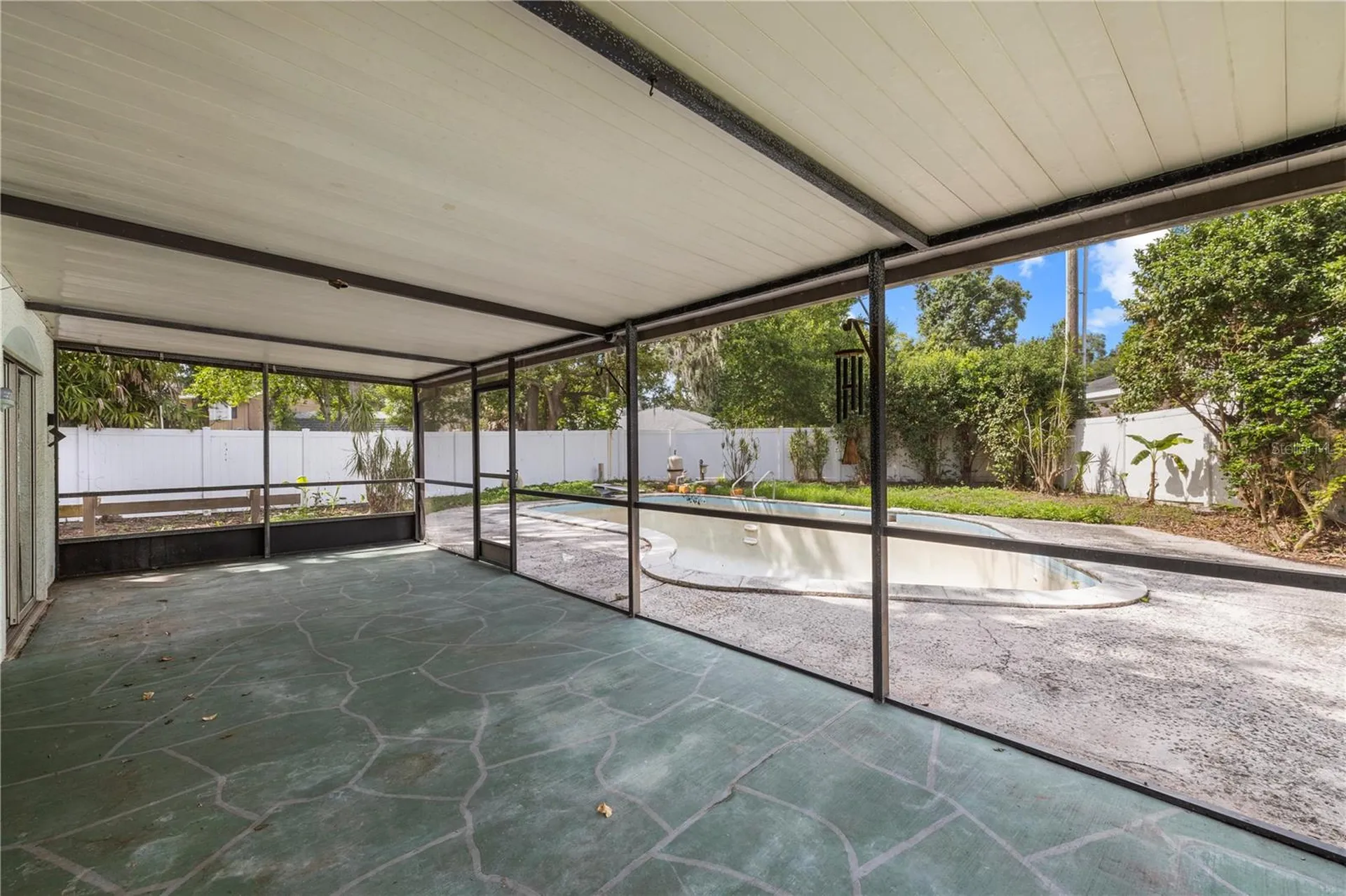 10309 Reclinata Lane Tampa FL 33618