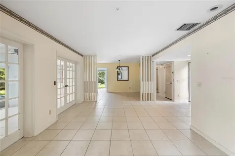 10309 Reclinata Lane Tampa FL 33618