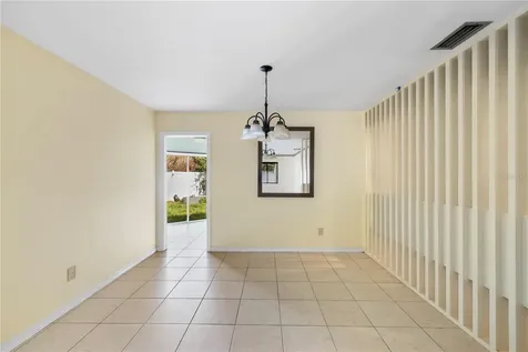 10309 Reclinata Lane Tampa FL 33618