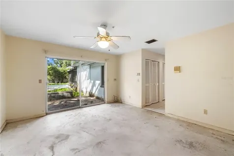 10309 Reclinata Lane Tampa FL 33618
