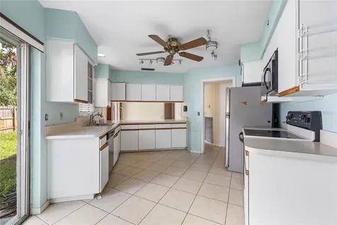 10309 Reclinata Lane Tampa FL 33618