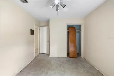 10309 Reclinata Lane Tampa FL 33618