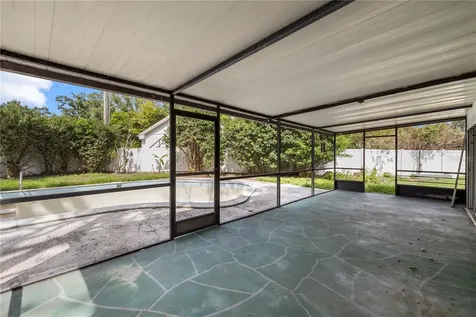 10309 Reclinata Lane Tampa FL 33618