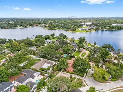 10309 Reclinata Lane Tampa FL 33618