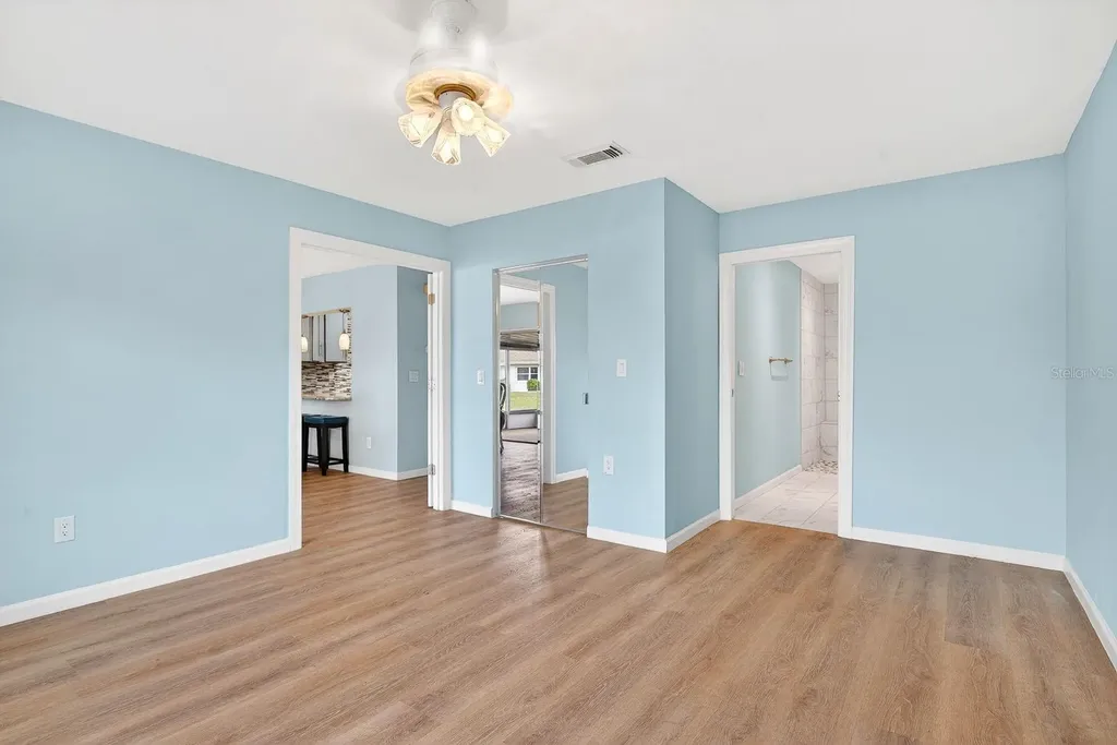 1612 Bentwood Drive Sun City Center FL 33573