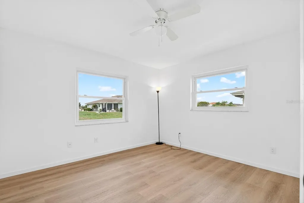 1612 Bentwood Drive Sun City Center FL 33573