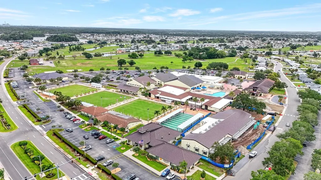 1612 Bentwood Drive Sun City Center FL 33573