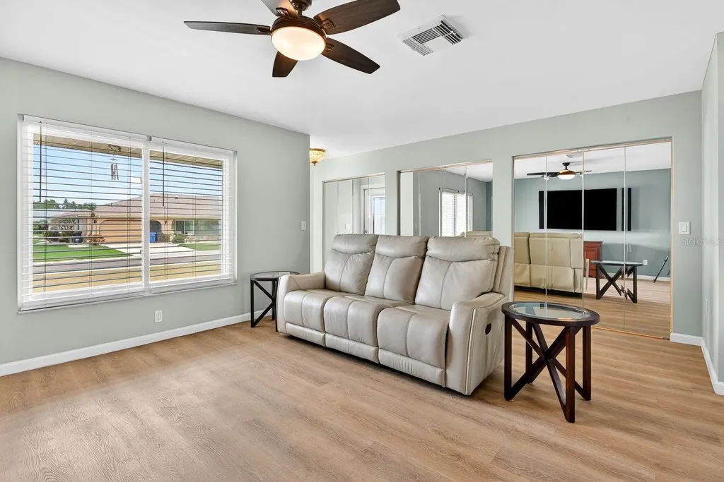 1612 Bentwood Drive Sun City Center FL 33573