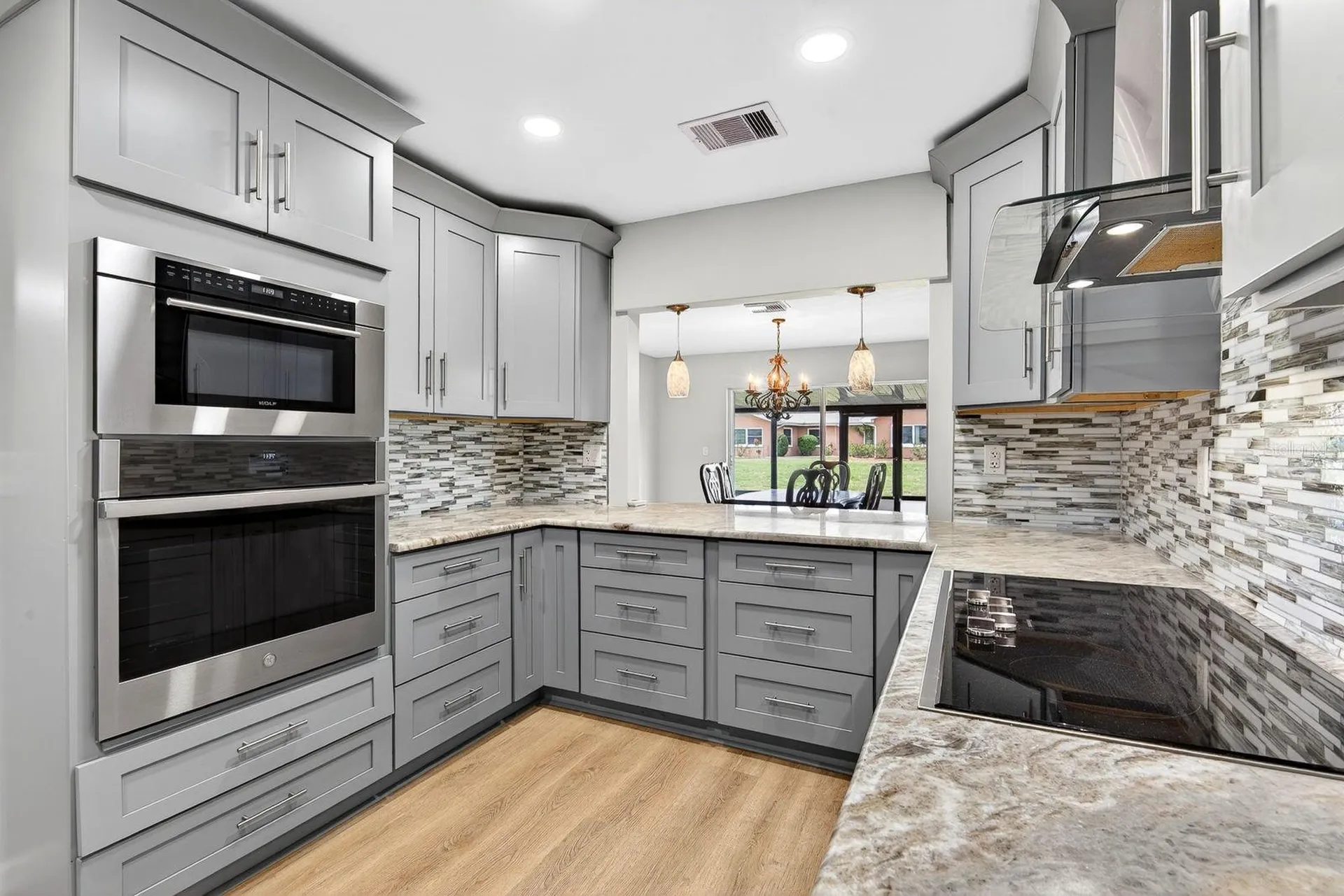 1612 Bentwood Drive Sun City Center FL 33573