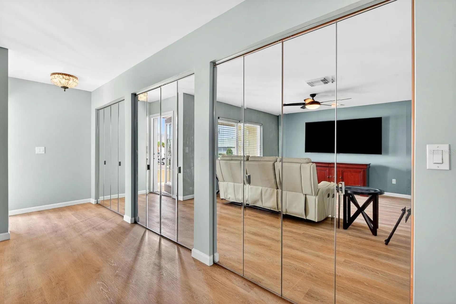 1612 Bentwood Drive Sun City Center FL 33573