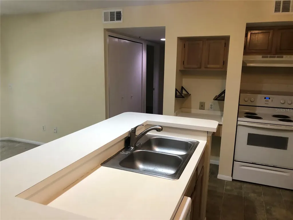 486 N Pin Oak Place Longwood FL 32779
