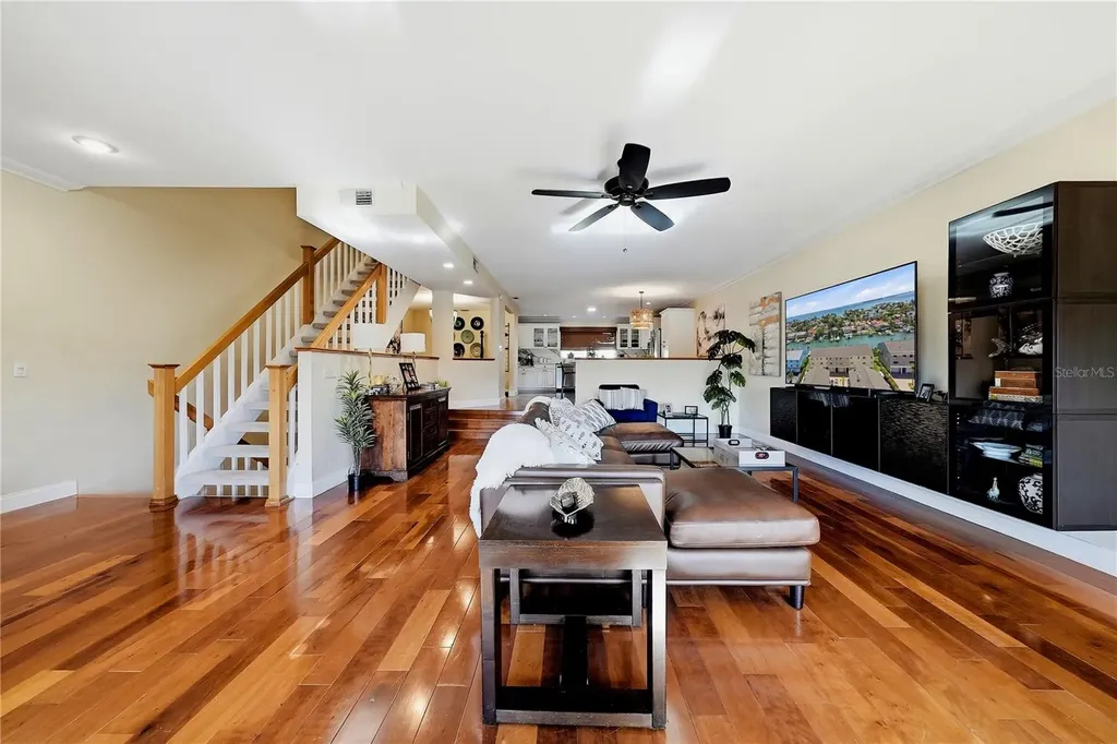 1109 Pinellas Bayway S Tierra Verde FL 33715