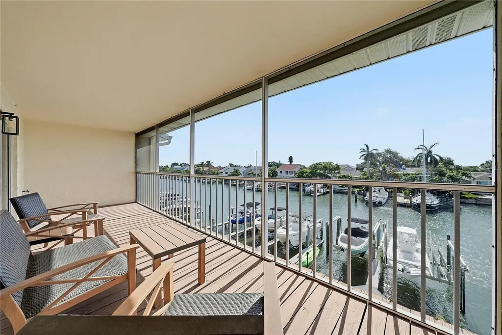 1109 Pinellas Bayway S Tierra Verde FL 33715