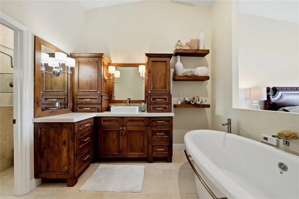 1109 Pinellas Bayway S Tierra Verde FL 33715