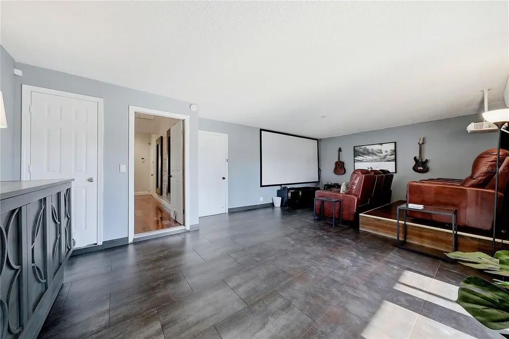 1109 Pinellas Bayway S Tierra Verde FL 33715