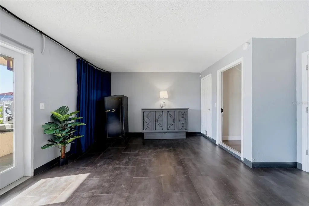 1109 Pinellas Bayway S Tierra Verde FL 33715
