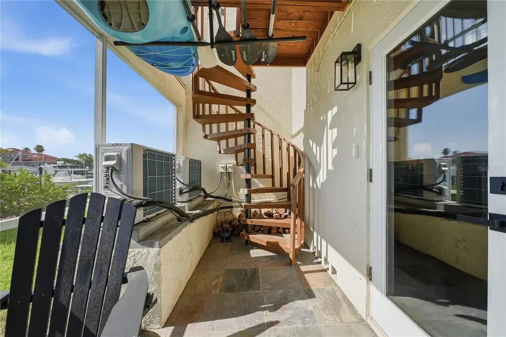 1109 Pinellas Bayway S Tierra Verde FL 33715