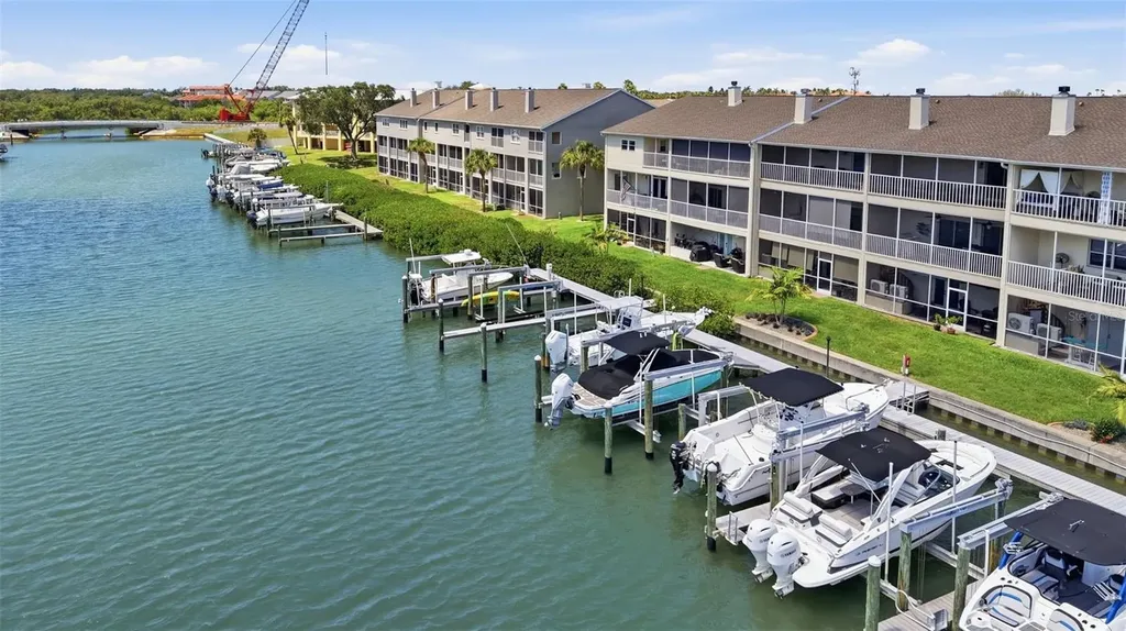 1109 Pinellas Bayway S Tierra Verde FL 33715