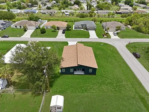 2683 Hopwood Road North Port FL 34287