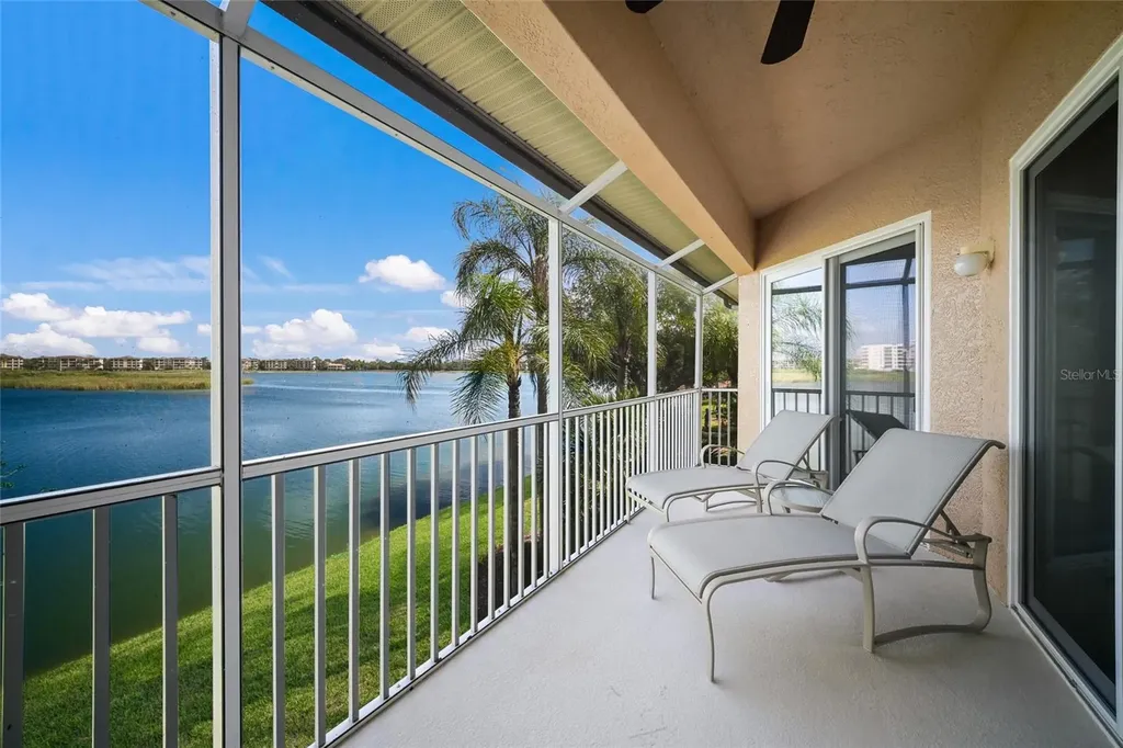 6435 Moorings Point Circle Lakewood Ranch FL 34202