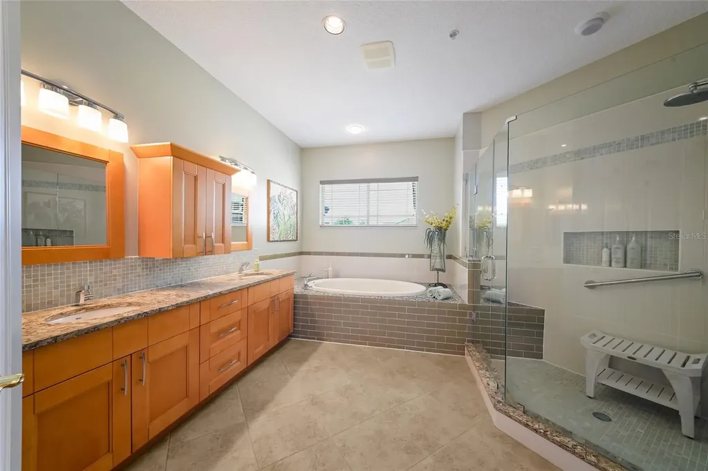6435 Moorings Point Circle Lakewood Ranch FL 34202