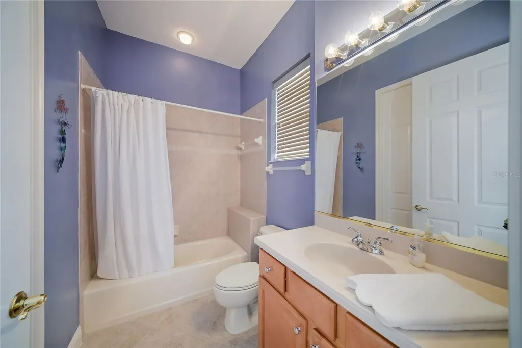 6435 Moorings Point Circle Lakewood Ranch FL 34202