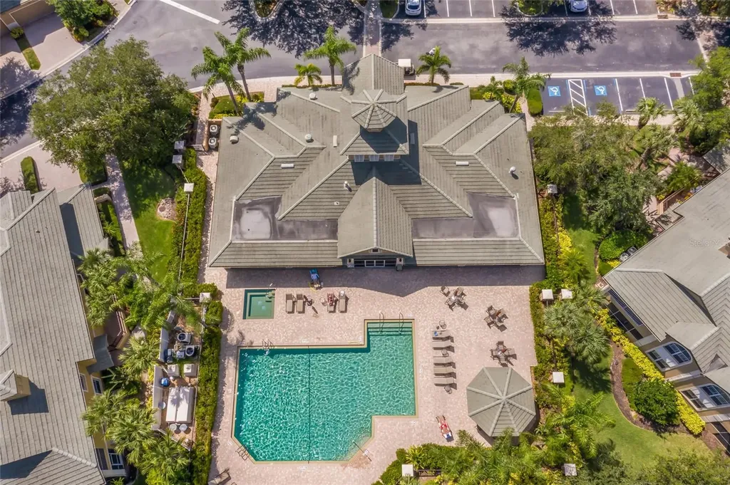 6435 Moorings Point Circle Lakewood Ranch FL 34202