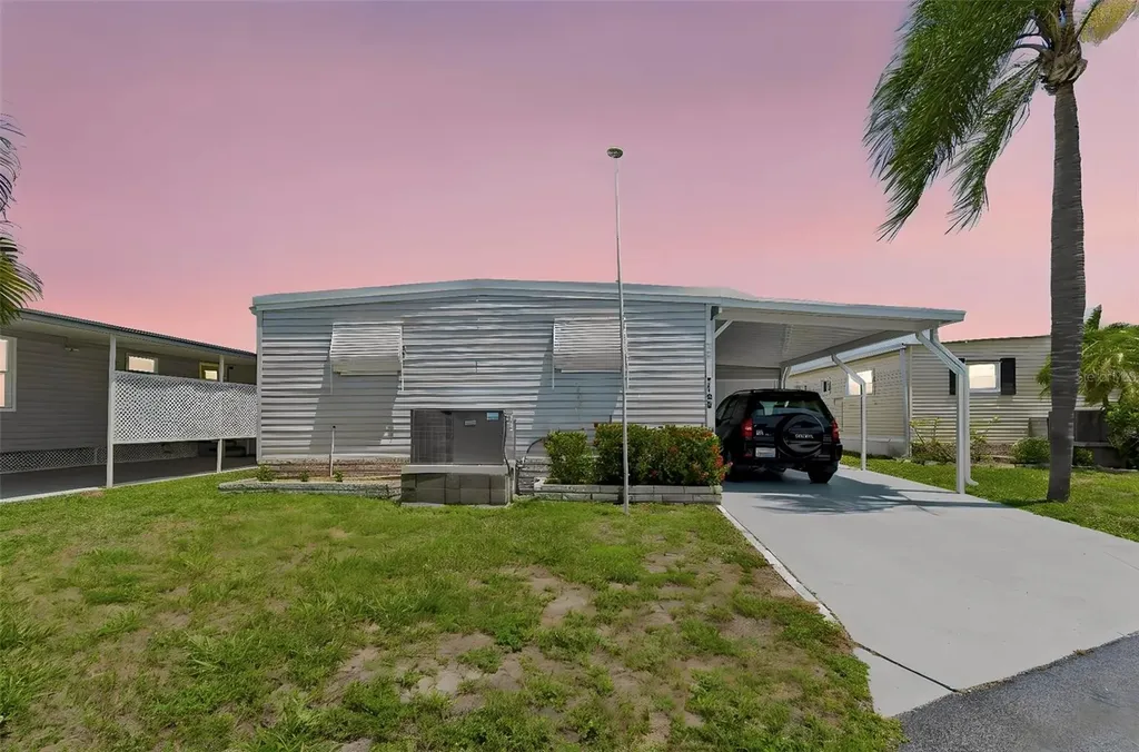 7186 Mount Arlington Drive NE St Petersburg FL 33702