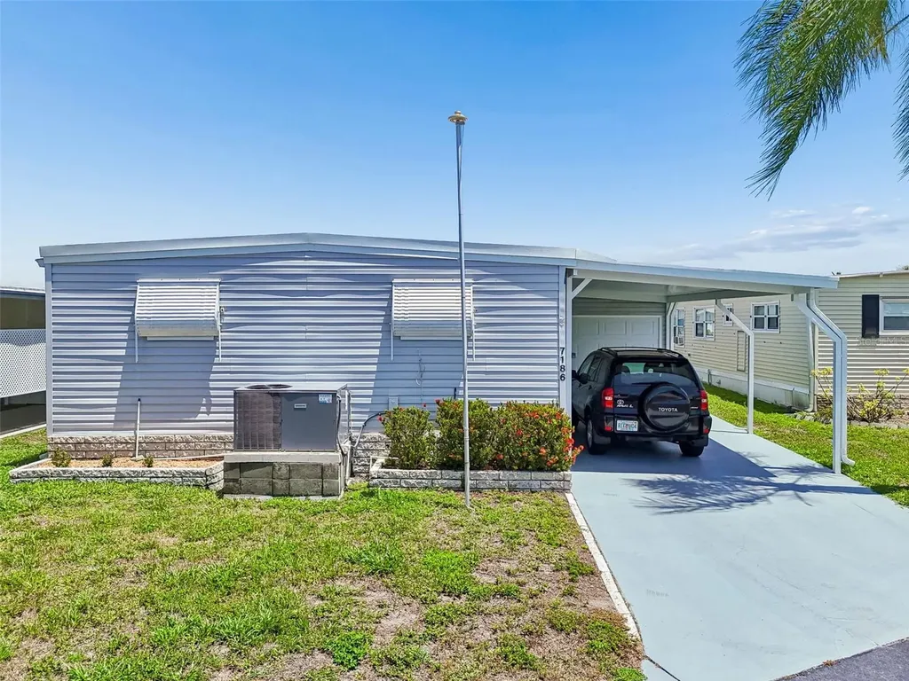 7186 Mount Arlington Drive NE St Petersburg FL 33702
