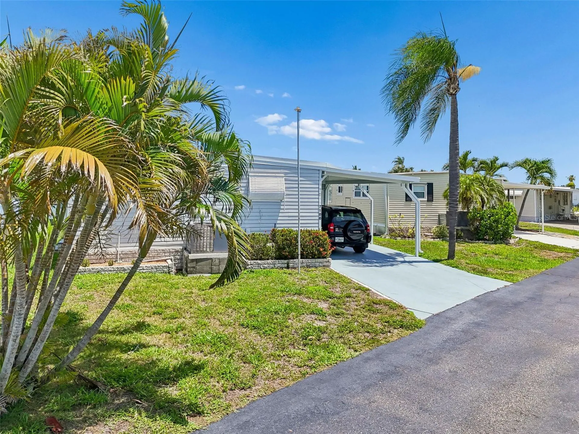 7186 Mount Arlington Drive NE St Petersburg FL 33702
