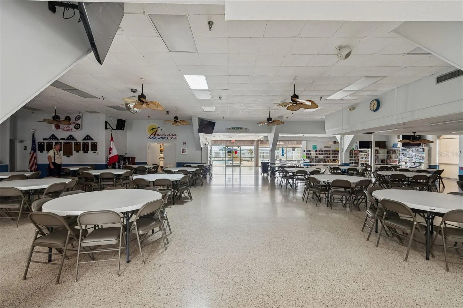 7186 Mount Arlington Drive NE St Petersburg FL 33702