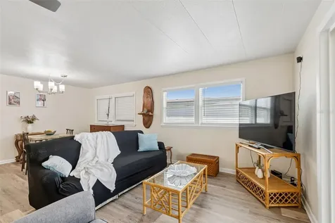 7186 Mount Arlington Drive NE St Petersburg FL 33702