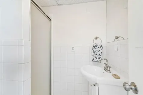 7186 Mount Arlington Drive NE St Petersburg FL 33702