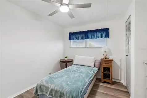 7186 Mount Arlington Drive NE St Petersburg FL 33702