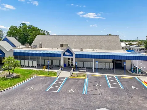 7186 Mount Arlington Drive NE St Petersburg FL 33702