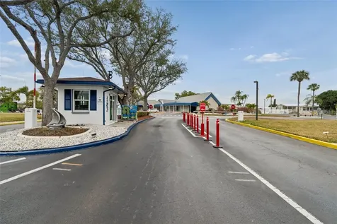 7186 Mount Arlington Drive NE St Petersburg FL 33702