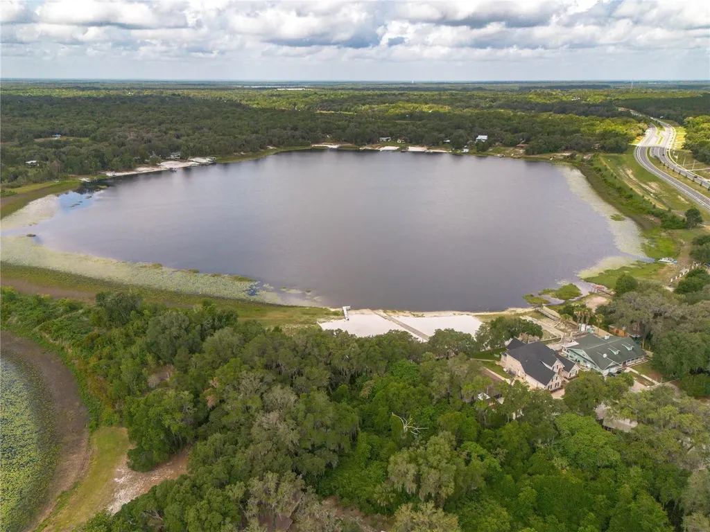 1847 State Road 20 Hawthorne FL 32640