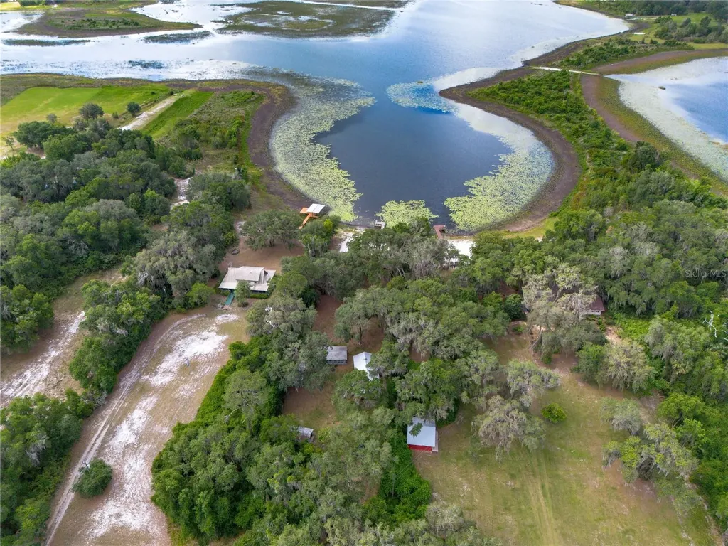 1847 State Road 20 Hawthorne FL 32640