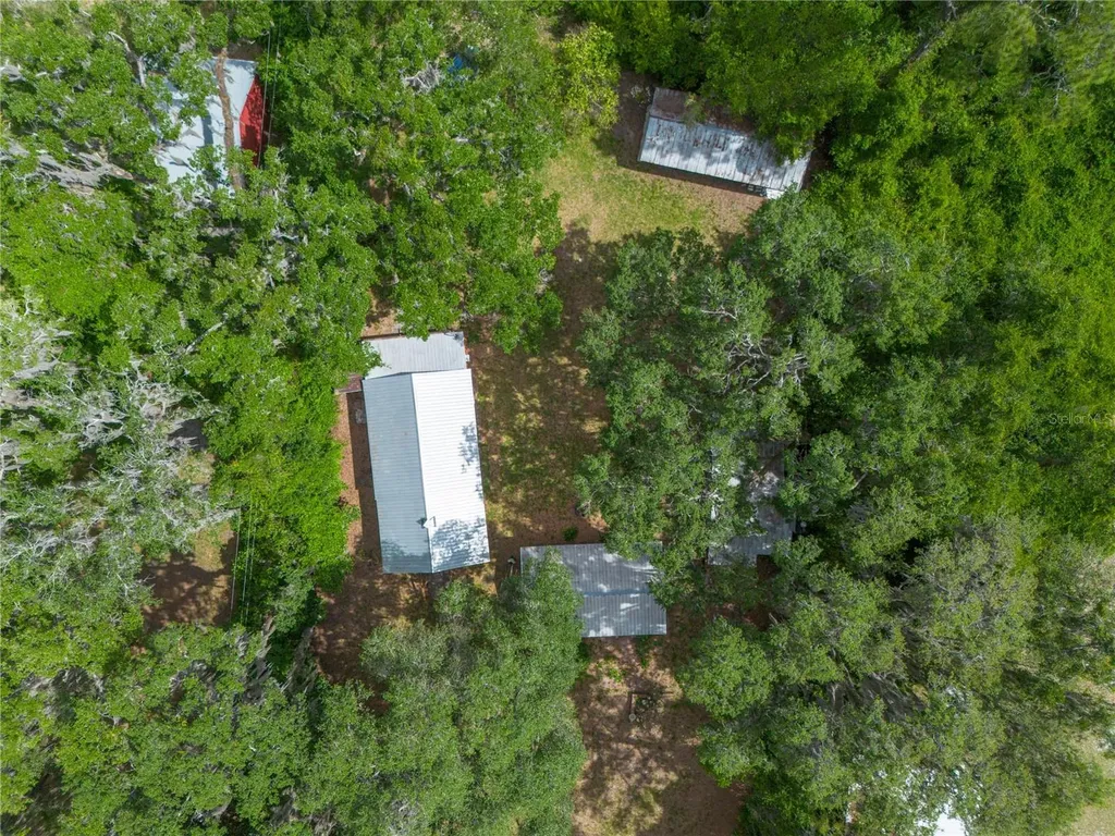1847 State Road 20 Hawthorne FL 32640