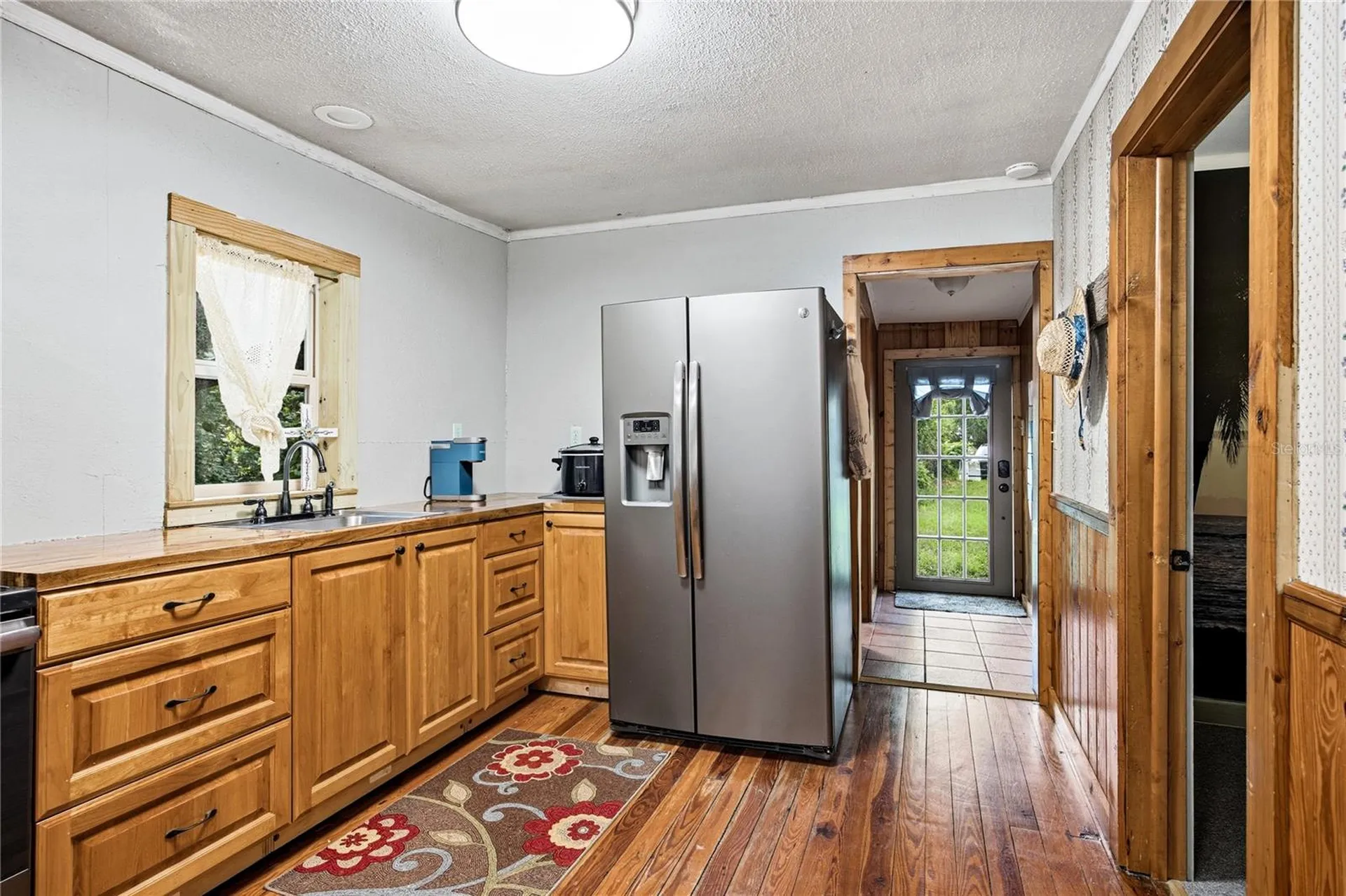 1847 State Road 20 Hawthorne FL 32640