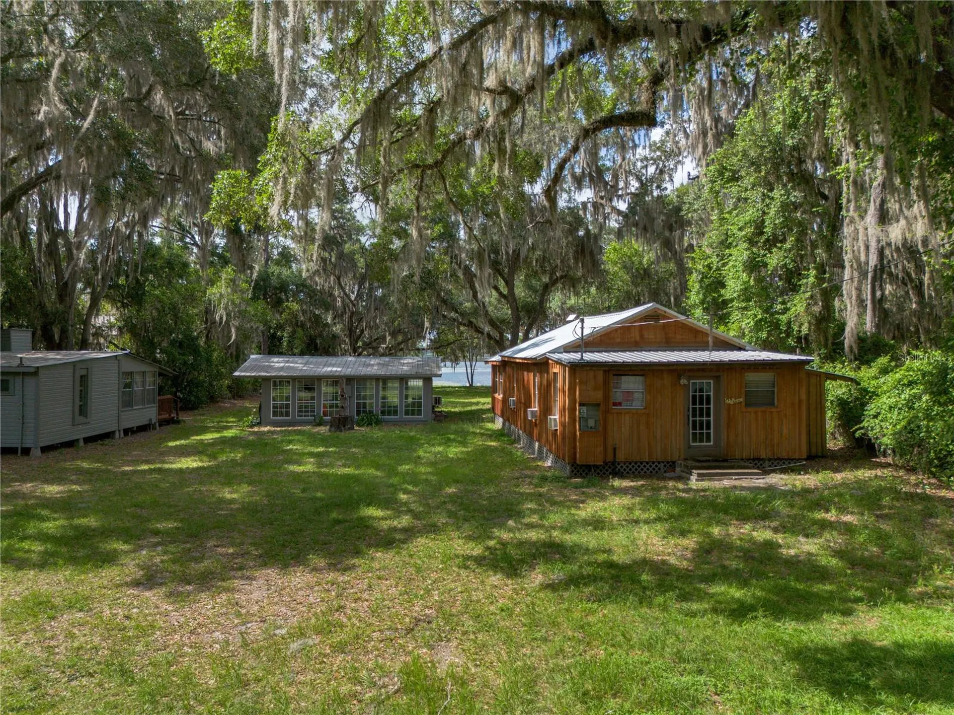 1847 State Road 20 Hawthorne FL 32640