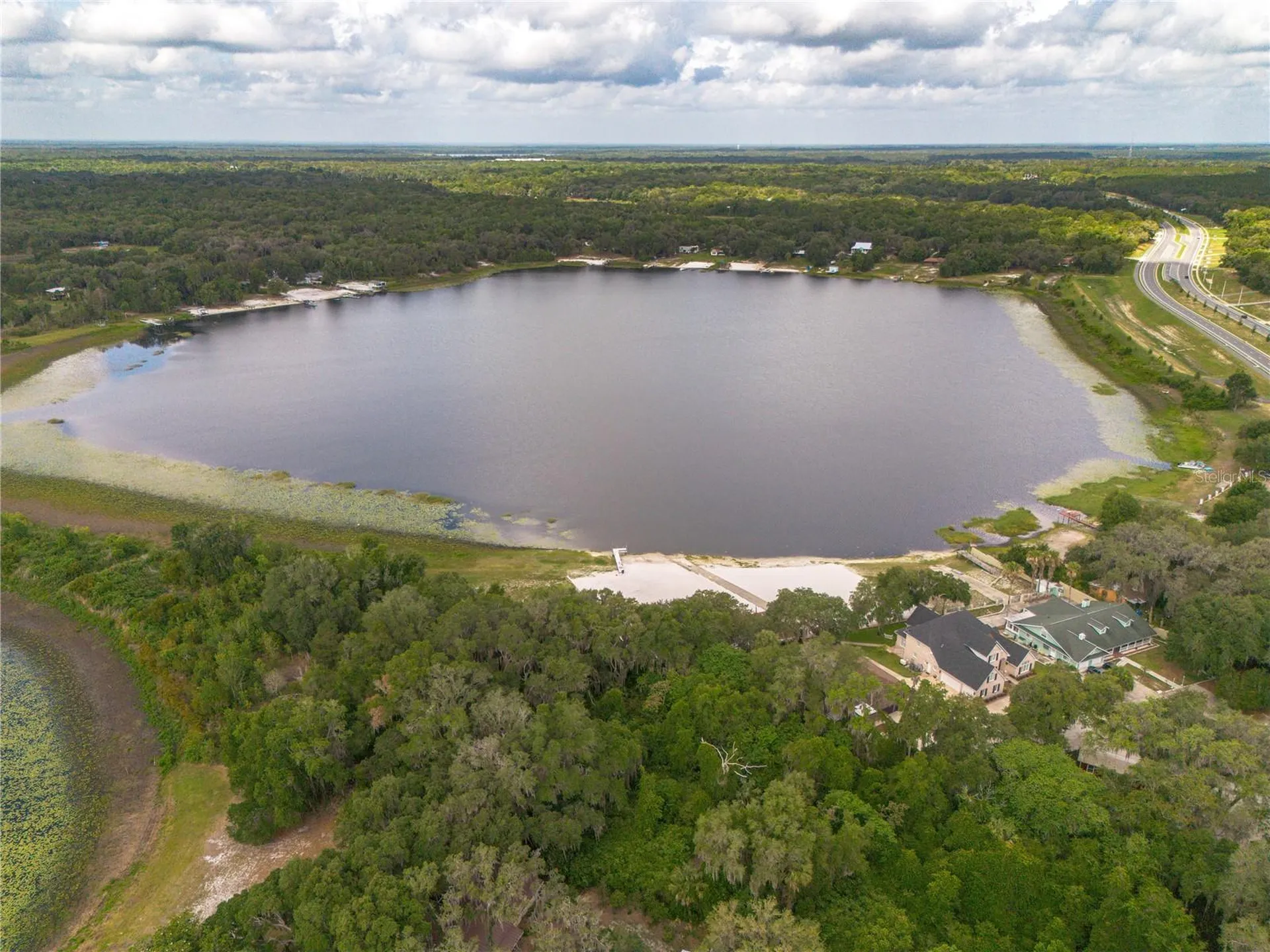 1847 State Road 20 Hawthorne FL 32640