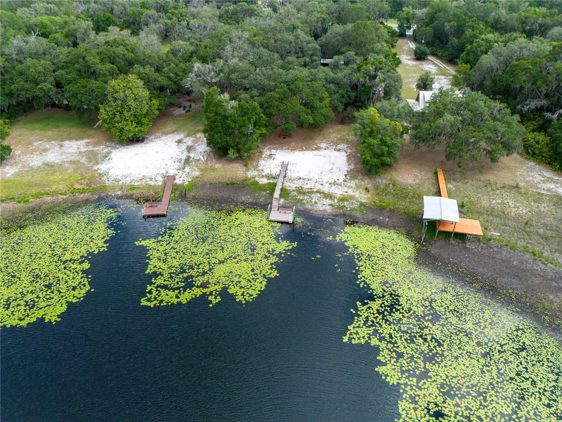 1847 State Road 20 Hawthorne FL 32640