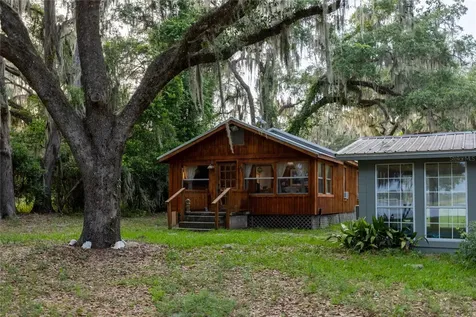 1847 State Road 20 Hawthorne FL 32640