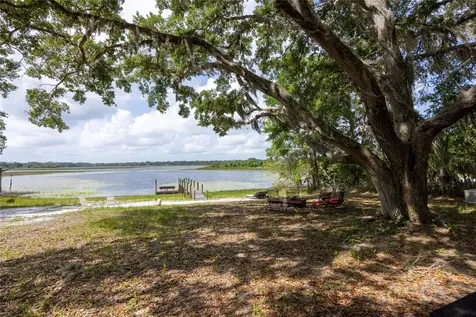 1847 State Road 20 Hawthorne FL 32640