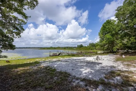 1847 State Road 20 Hawthorne FL 32640