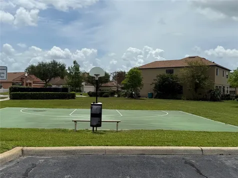 5036 Heartland Street Orlando FL 32829