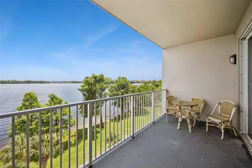 13427 Blue Heron Beach Drive Orlando FL 32821