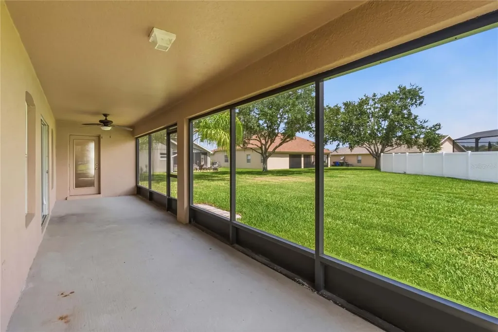 1019 Chamberlin Trail St Cloud FL 34769