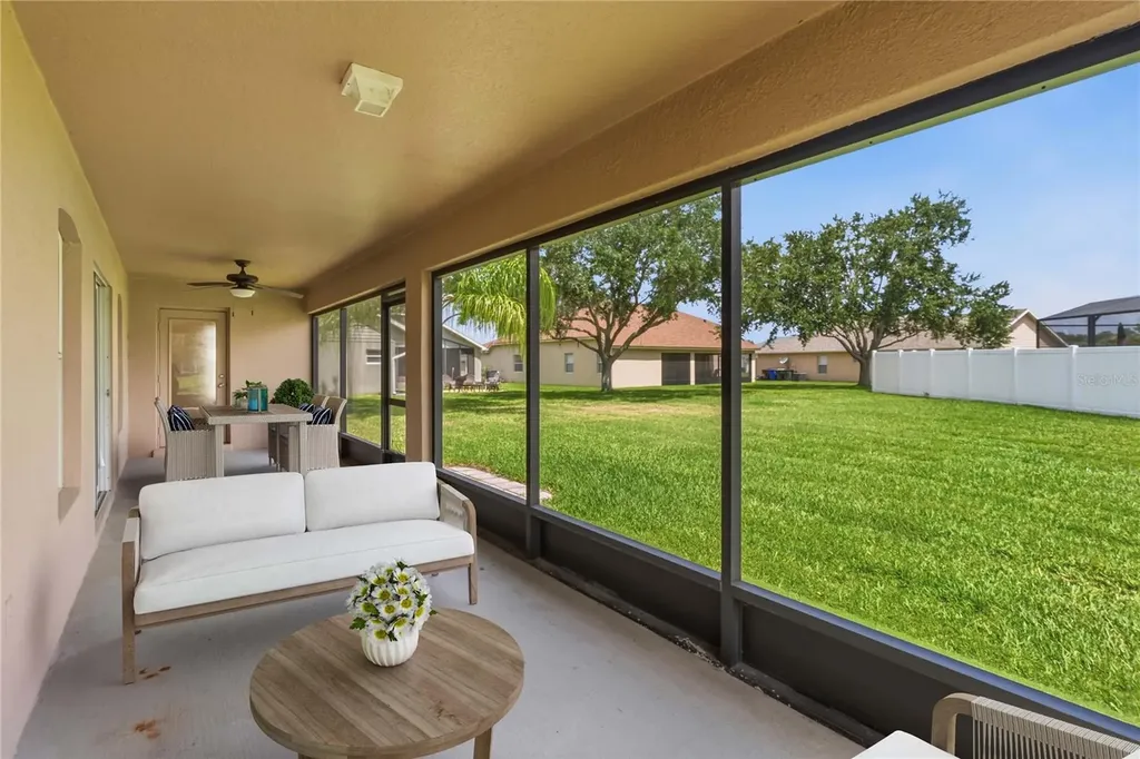 1019 Chamberlin Trail St Cloud FL 34769